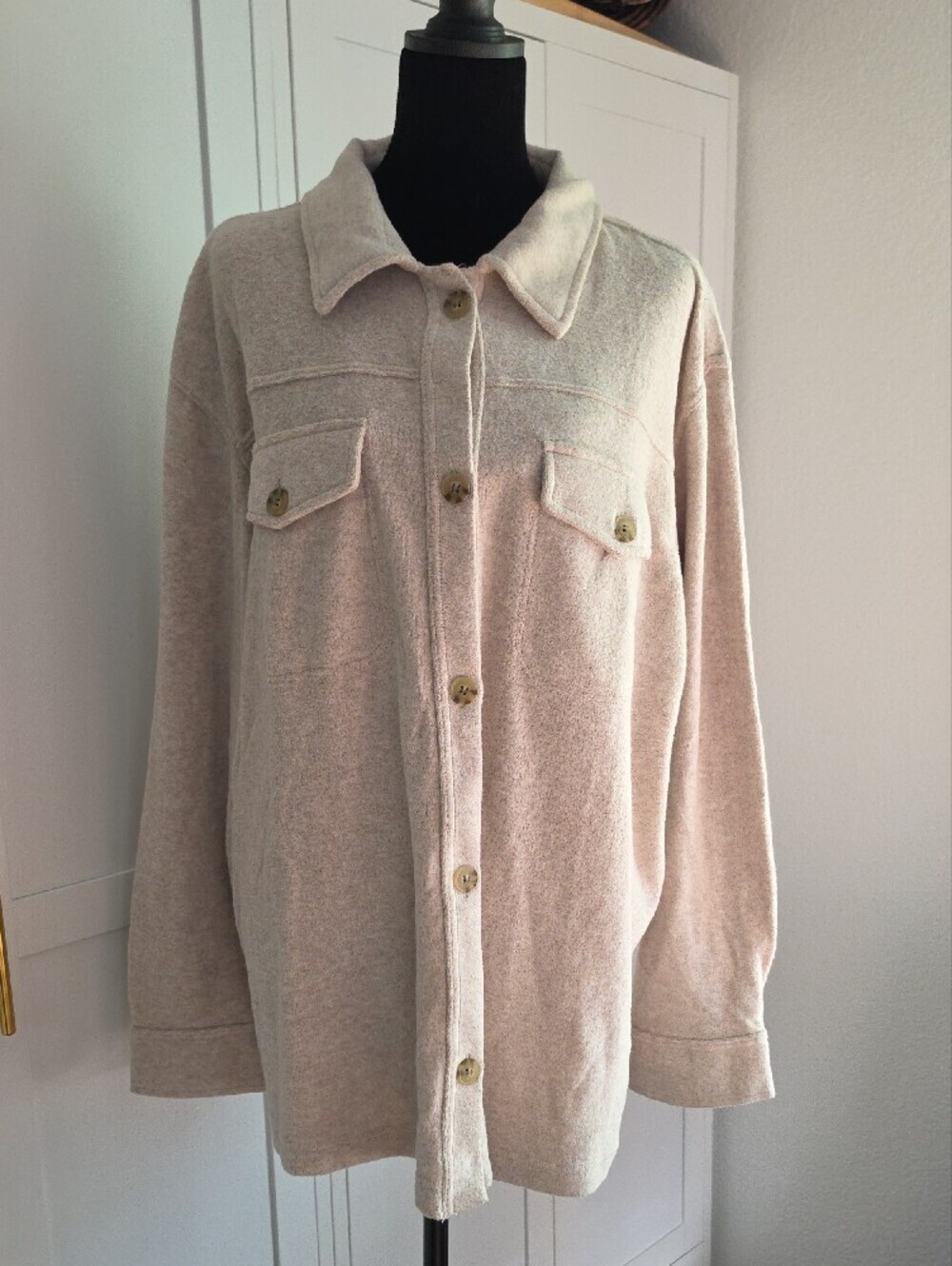 Relaxed Cream Utility Shacket Jacket - Picture 3 of 8